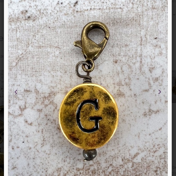 Boho “ G “ Vintage Gold Circle Letter G Charm - Picture 1 of 3